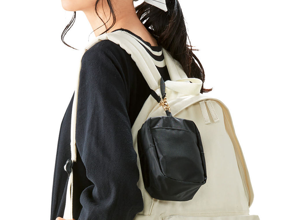 窓付ボックスポーチ03