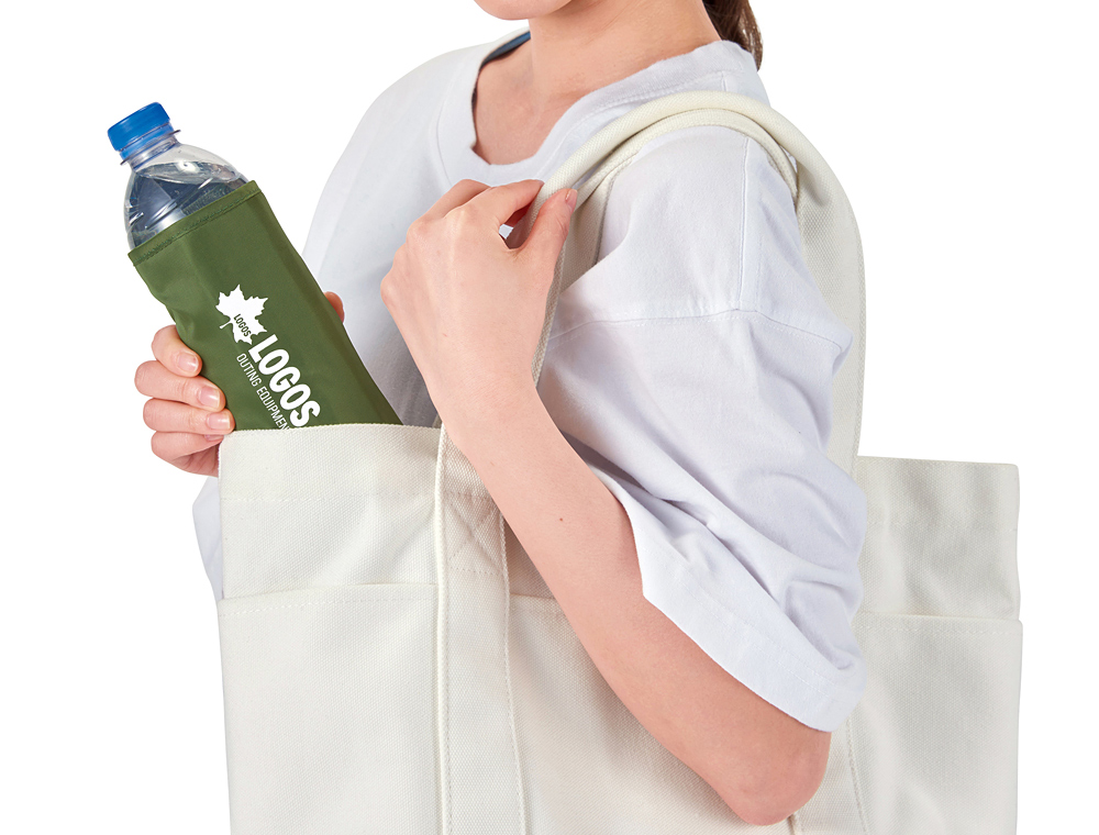 ペットボトルカバー（LOGOS）02