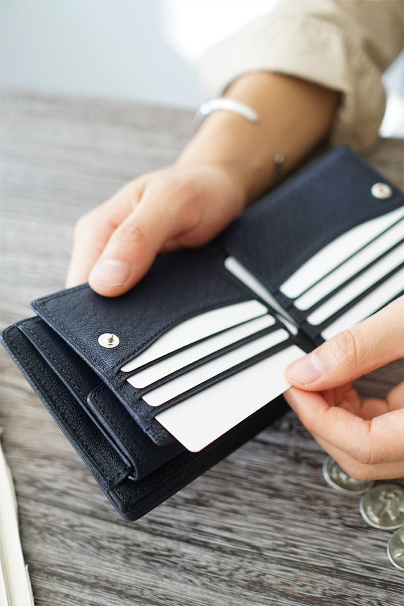 CORBO. コルボ -GOAT- ゴート シリーズ 小銭入れ付き二つ折り財布（横型） 1LJ-1301