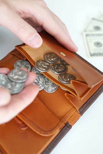 CORBO. コルボ -Bottom Horse- ボトム ホース シリーズ 小銭入れ付き三つ折り財布 8LE-9406