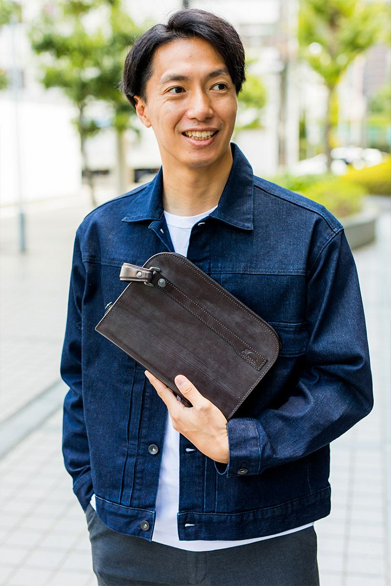 CORBO. コルボ -face Bridle Leather- フェイス ブライドルレザー シリーズ セカンドバッグ 8ZD-8101