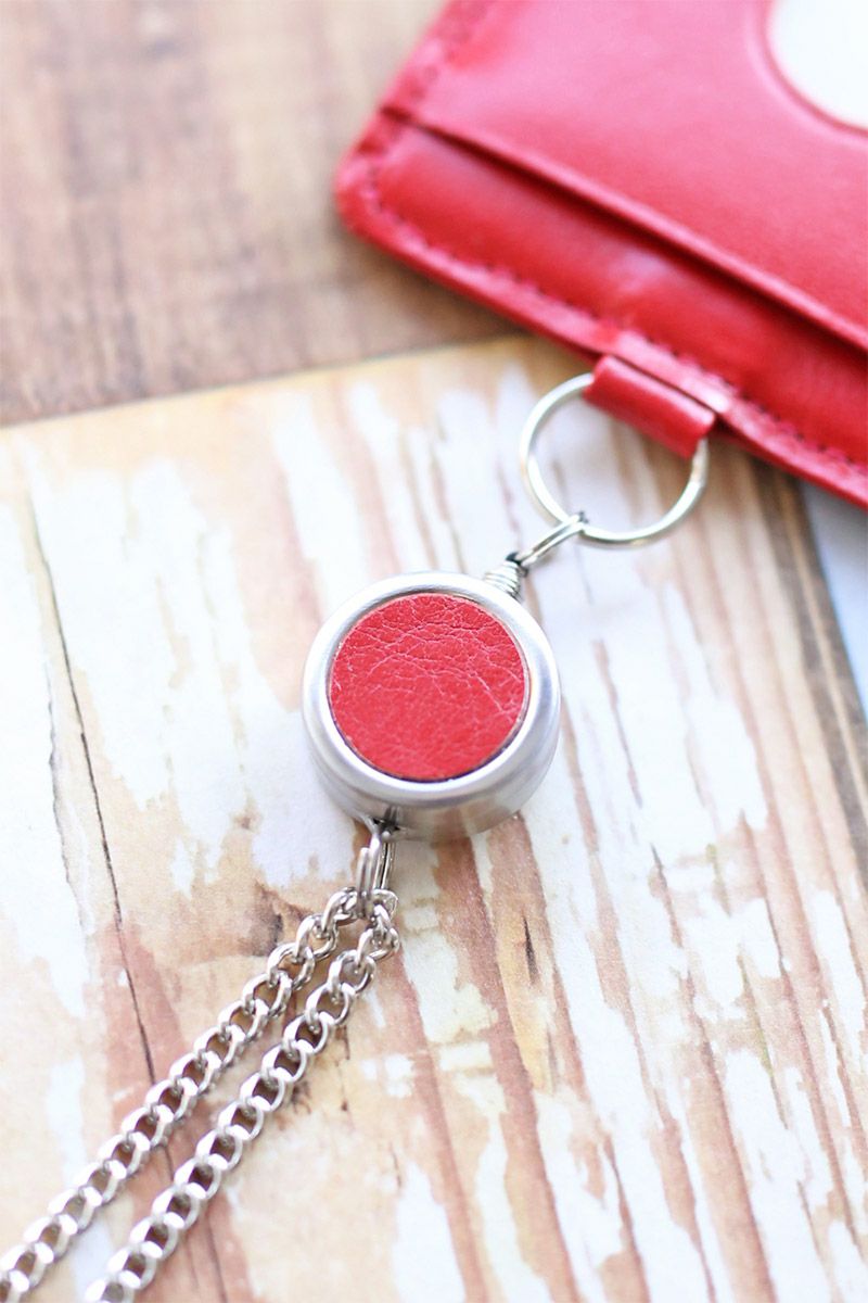 FRAME WORK フレームワーク グロス リール付きパスケース 0042017