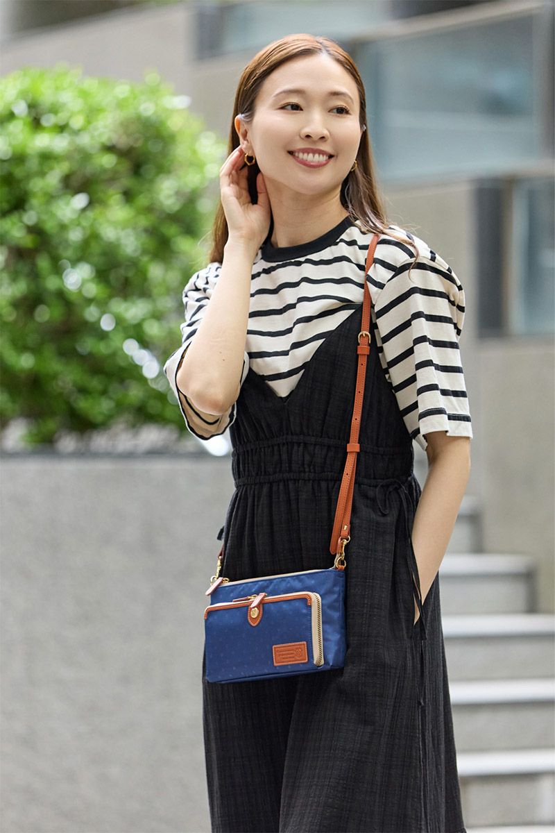 FRAME WORK フレームワーク ボヤージュ お財布ポシェット 0047318