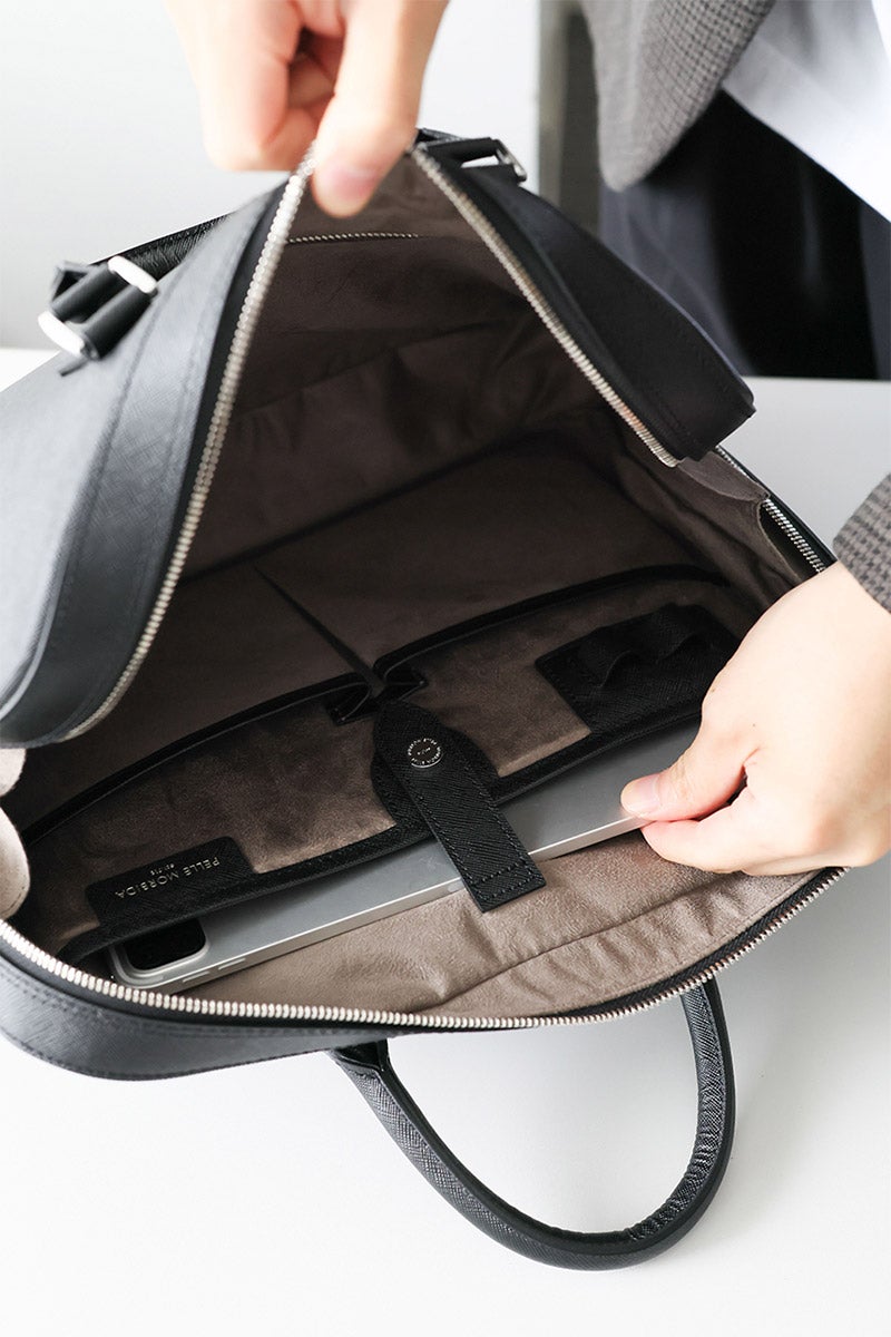 PELLE MORBIDA ペッレモルビダ Capitano キャピターノ エンボスレザー A4ブリーフケース 1室タイプ PMO-CA010