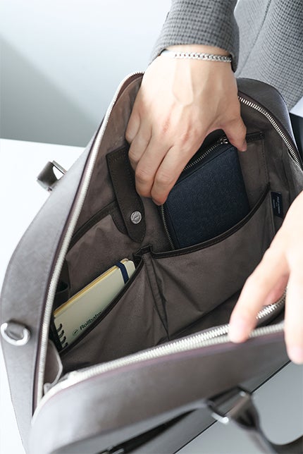 PELLE MORBIDA ペッレモルビダ Capitano キャピターノ B4ブリーフケース 1室タイプ（ショルダーベルト付属） PMO-CA013A