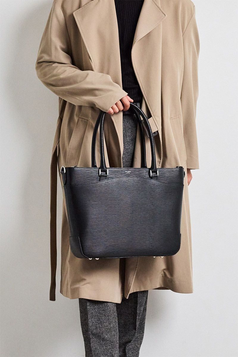 PELLE MORBIDA ペッレモルビダ Capitano キャピターノ エンボスレザー