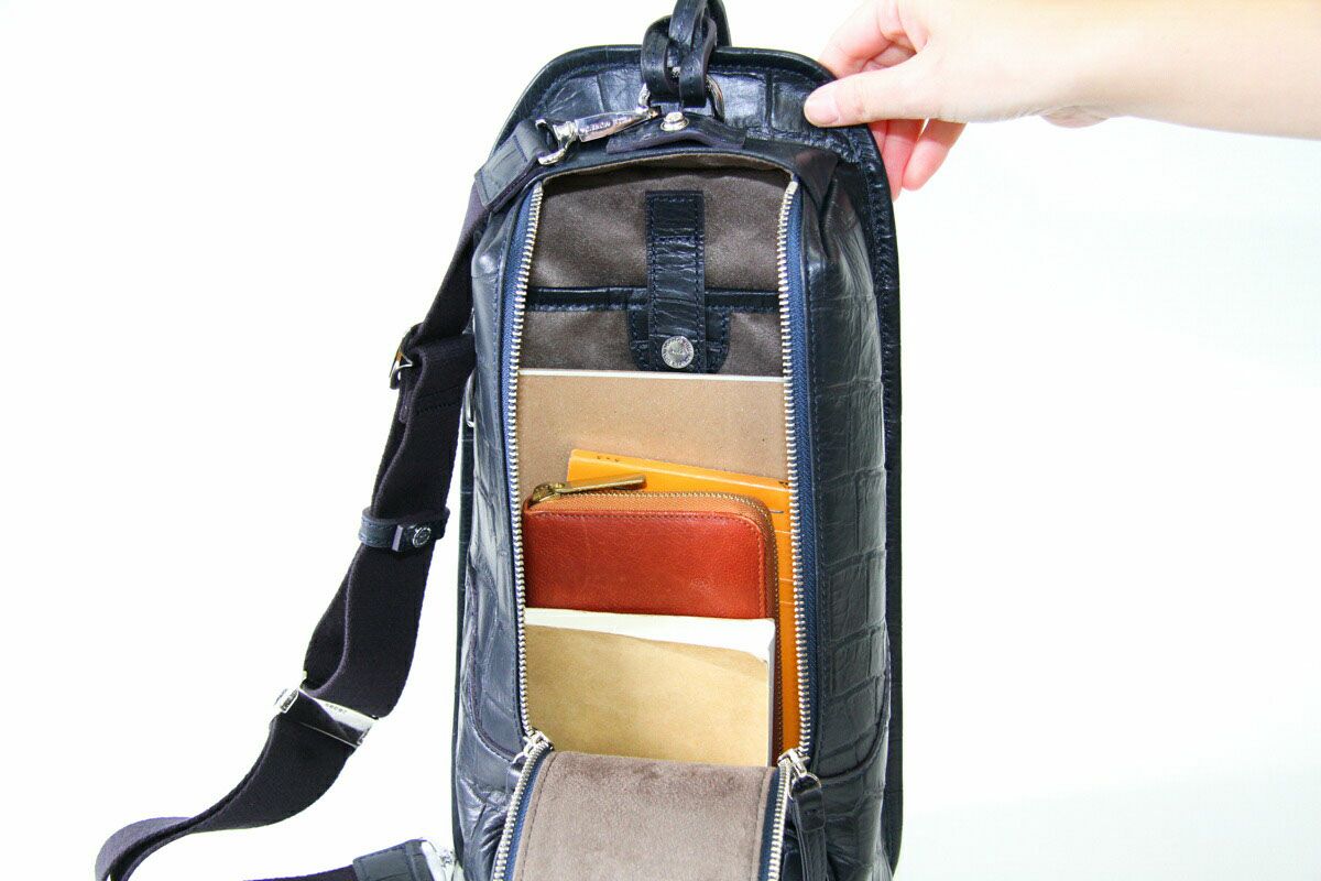 PELLE MORBIDA ペッレモルビダ Maiden Voyage メイデン ボヤージュ シュリンクレザー ショルダーバッグ PMO-MB032AELE