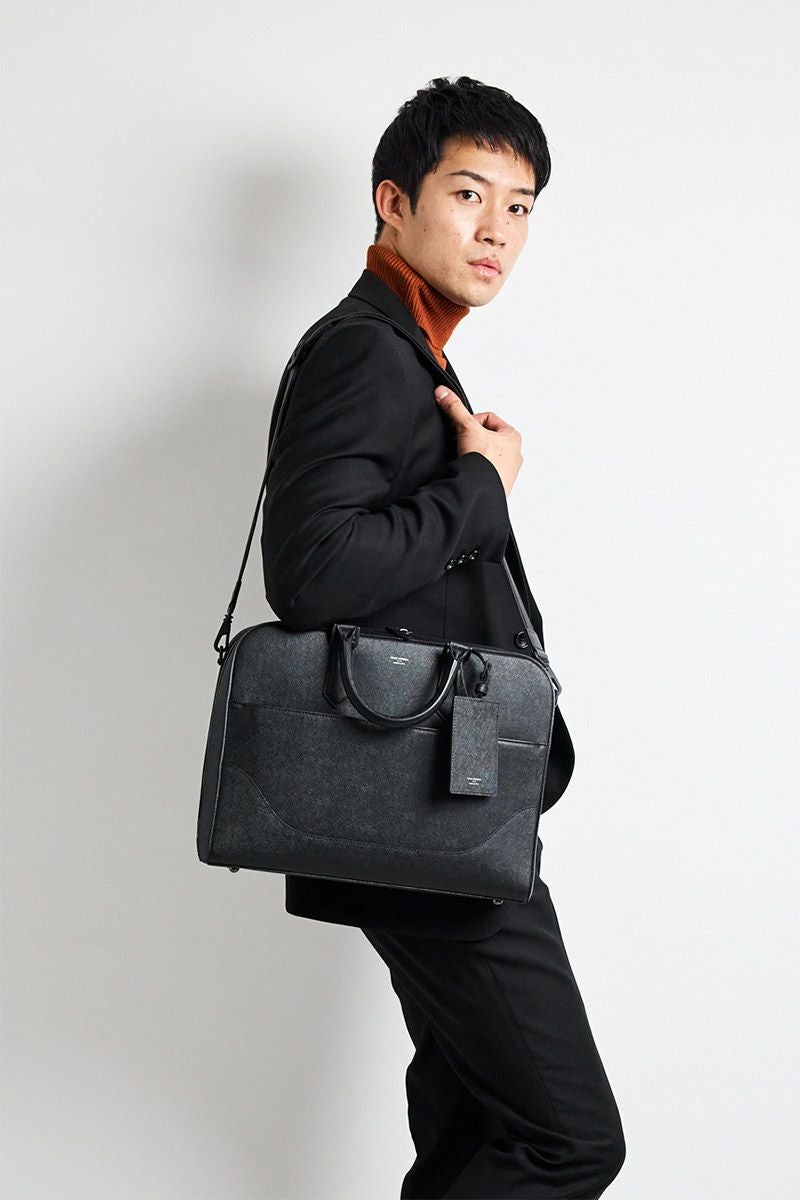 PELLE MORBIDA ペッレモルビダ Capitano キャピターノ エンボスレザー