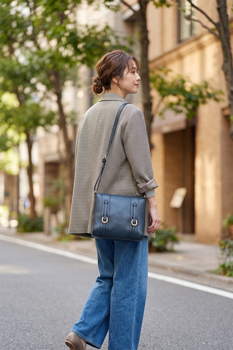 Dakota ダコタ キューブ ショルダーバッグ 1030311