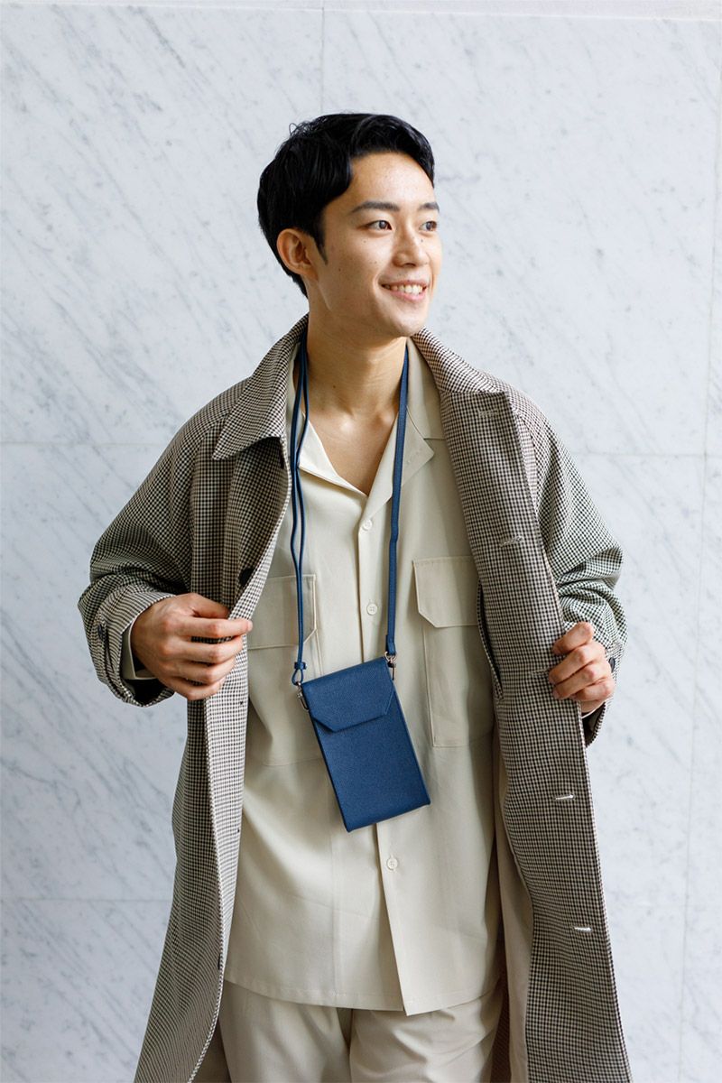 SONNE ゾンネ CLAUDIO クラウディオ スマートフォンショルダーバッグ SO-SOX023