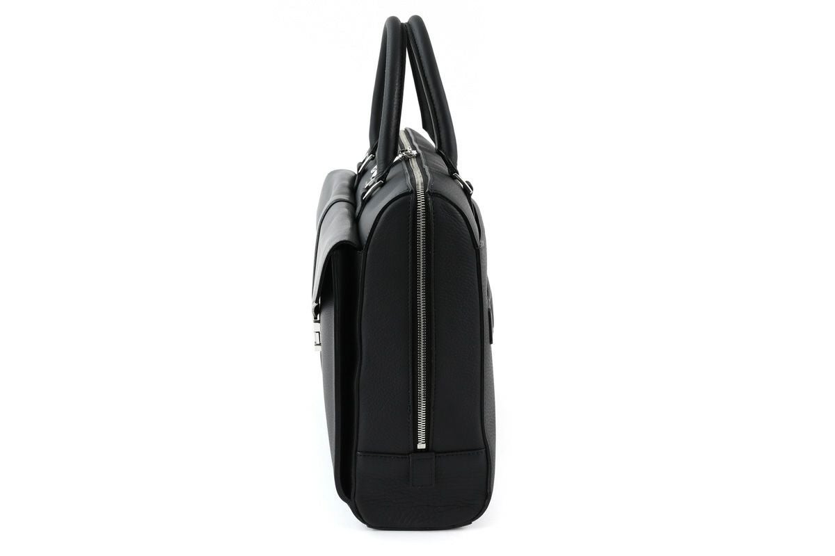 極美品✨ pelle morbida ボディ バッグ ブラウン レザー 2026年最新】PELLE MORBIDA メンズ ボディバッグ・ウエストポーチの