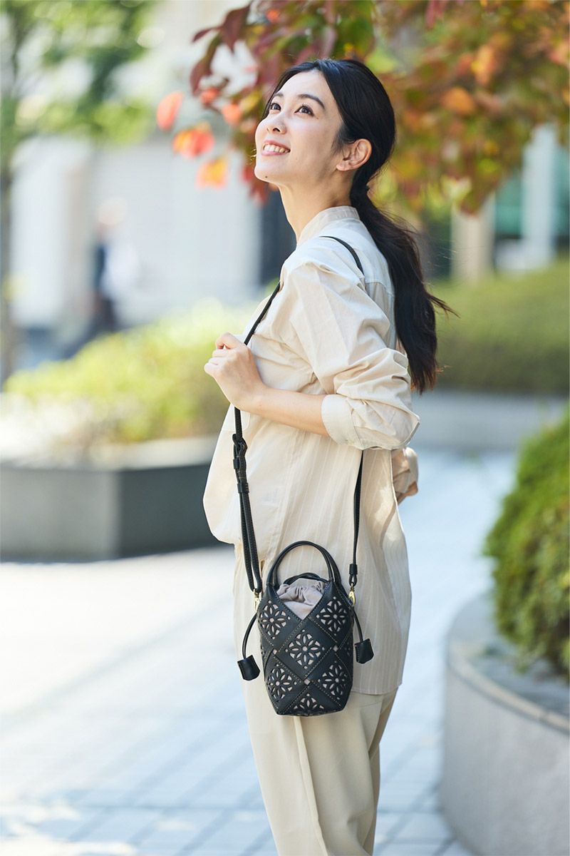 genten ゲンテン サスティナブルカットワーク 2WAYミニショルダー genten ゲンテン サスティナブルカットワーク 2WAYミニショルダー