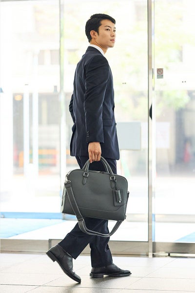 PELLE MORBIDA ペッレモルビダ Maiden Voyage メイデン ボヤージュ シュリンクレザー ブリーフバッグ 1室タイプ ショルダーベルト付属 PMO-MB075