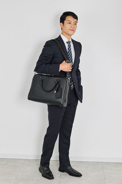 PELLE MORBIDA ペッレモルビダ Maiden Voyage メイデン ボヤージュ シュリンクレザー ブリーフバッグ 1室タイプ ショルダーベルト付属 PMO-MB075