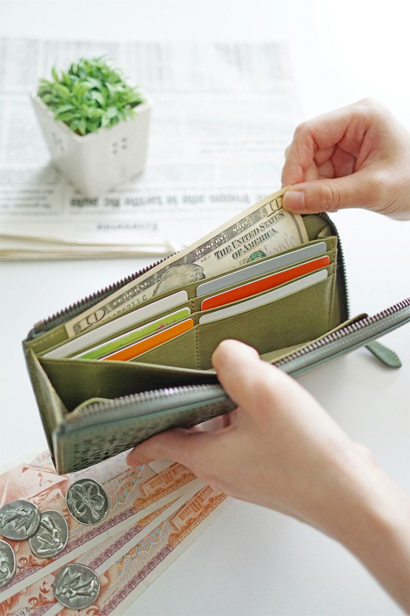 genten ゲンテン Dia cut work ダイヤカットワーク 小銭入れ付き長財布