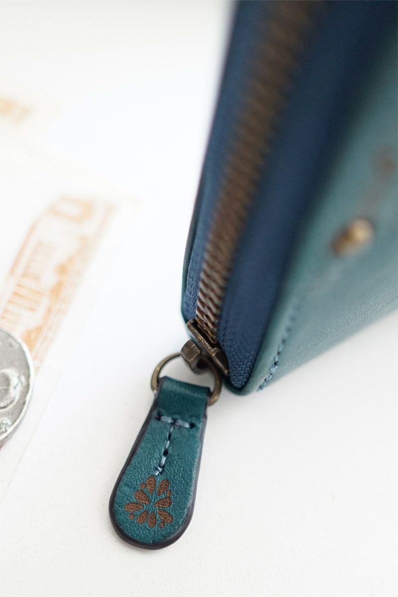 Dakota ダコタ マーゴット 小銭入れ付き長財布（ラウンドファスナー式 ） 0031603