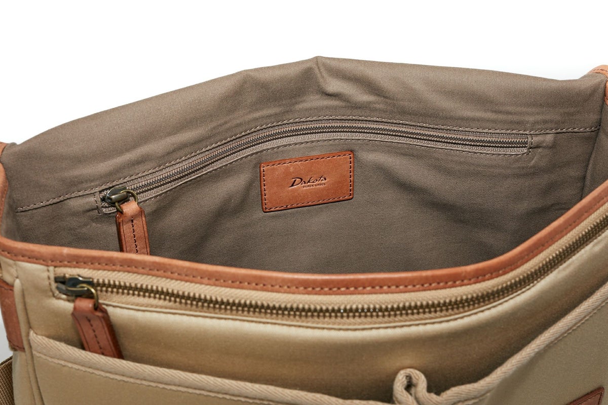 Dakota BLACK LABEL ダコタ ブラックレーベル フルーエント ショルダーバッグ 1623602