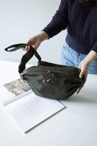 BAGGY PORT バギーポート 黒さび染め帆布 スリングバッグ GRN-9600