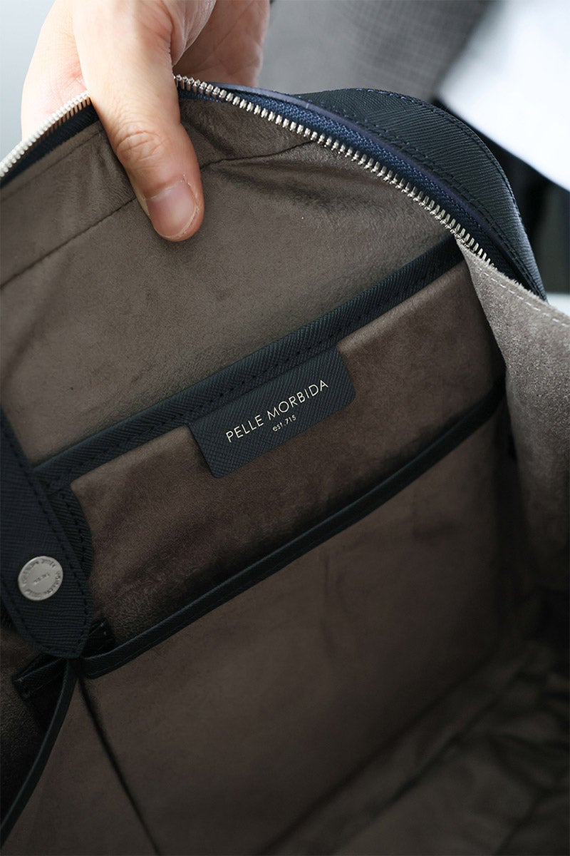 PELLE MORBIDA ペッレモルビダ Capitano キャピターノ エンボスレザー スリムブリーフバッグ PMO-CA018