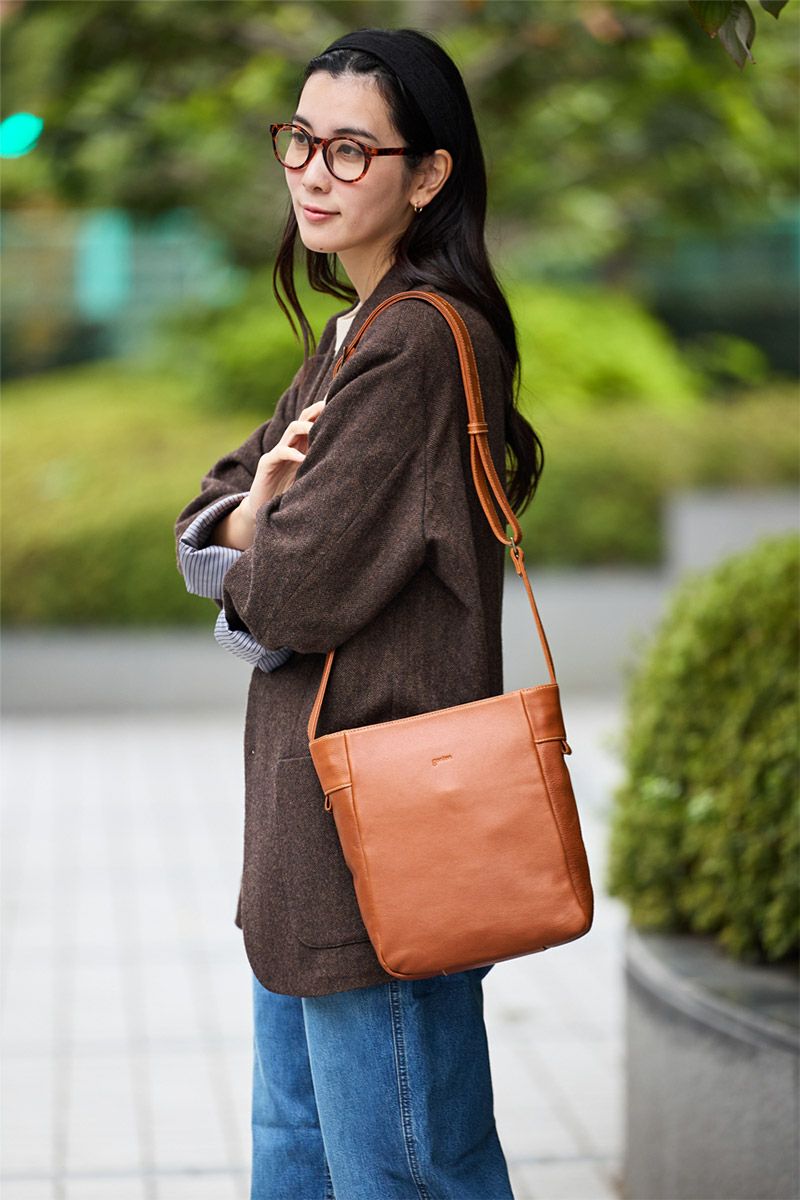 genten ゲンテン Equiplight エキップライト ショルダーバッグ 44538