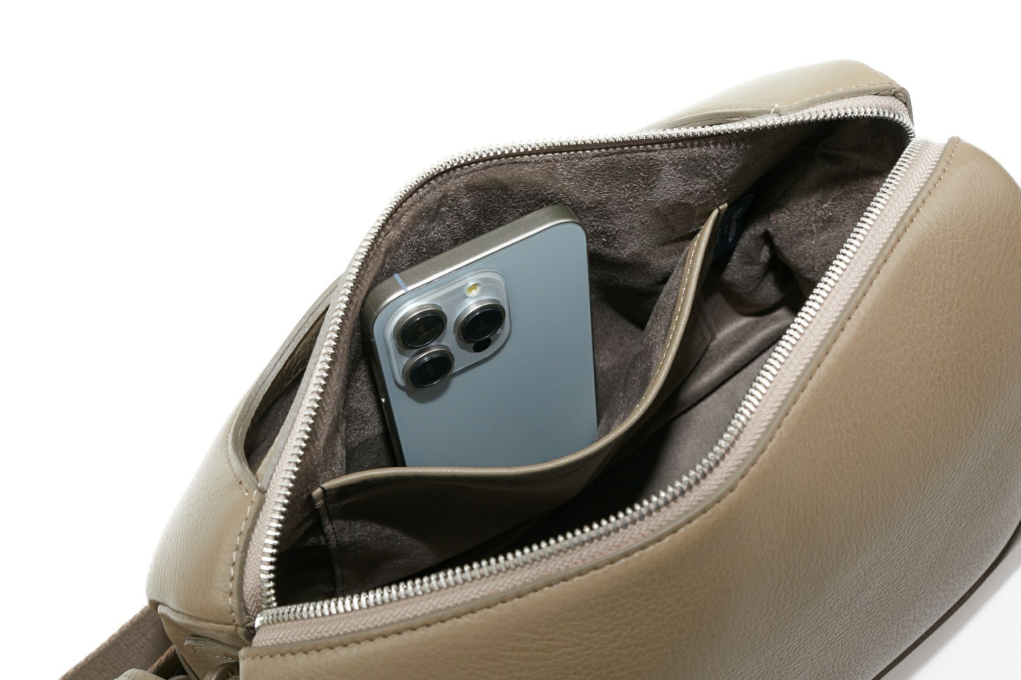 PELLE MORBIDA（ペッレモルビダ） PELLE MORBIDA（ペッレ モルビダ） 3年保証＋ケアセット付 PELLE