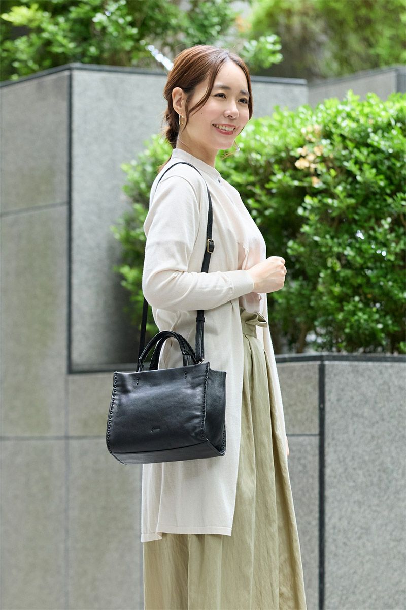 genten ゲンテン Manuale マヌアーレ 2WAYショルダーバッグ 44560