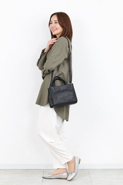 genten ゲンテン Manuale マヌアーレ 2WAYショルダーバッグ 44560