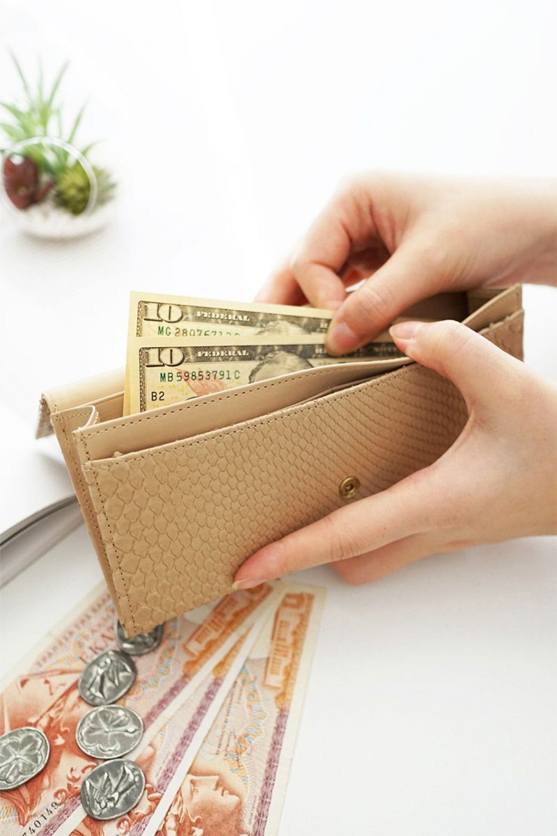 genten ゲンテン Grace python グレースパイソン 小銭入れ付き長財布 44570