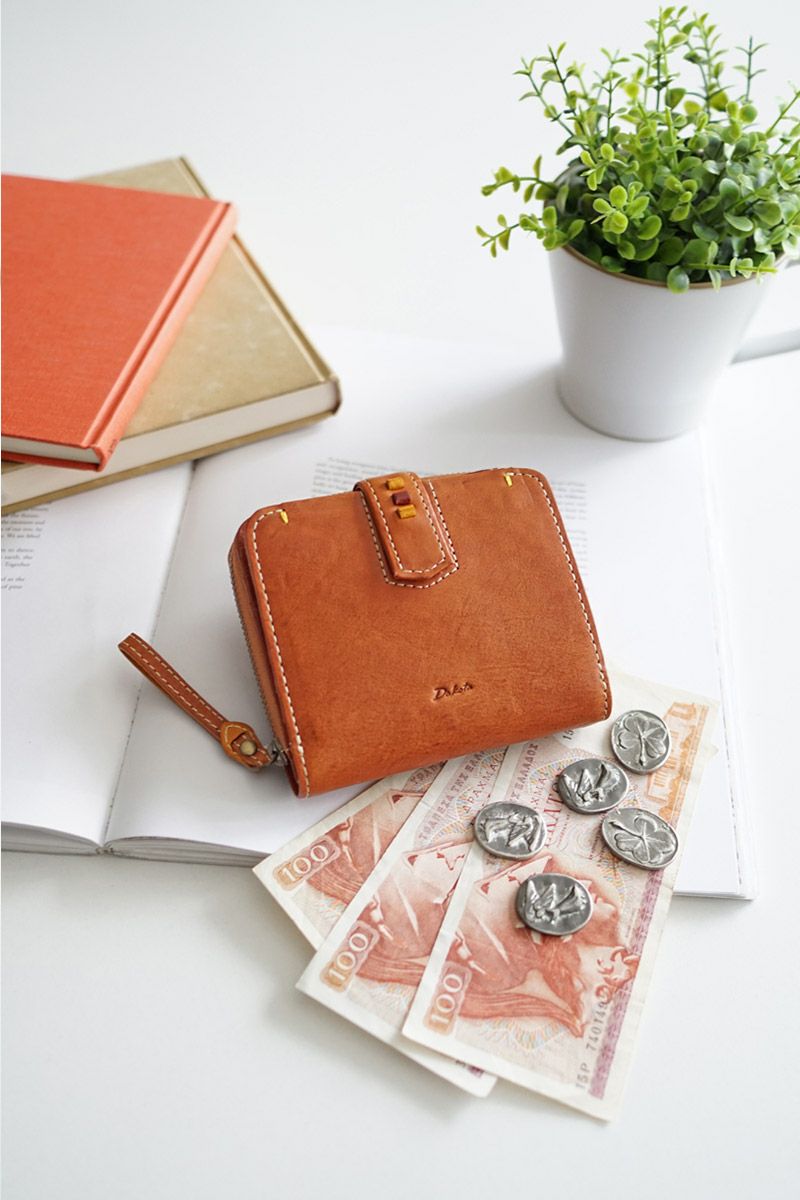 Dakota ダコタ ペルリーネ 小銭入れ付き二つ折り財布 0031700