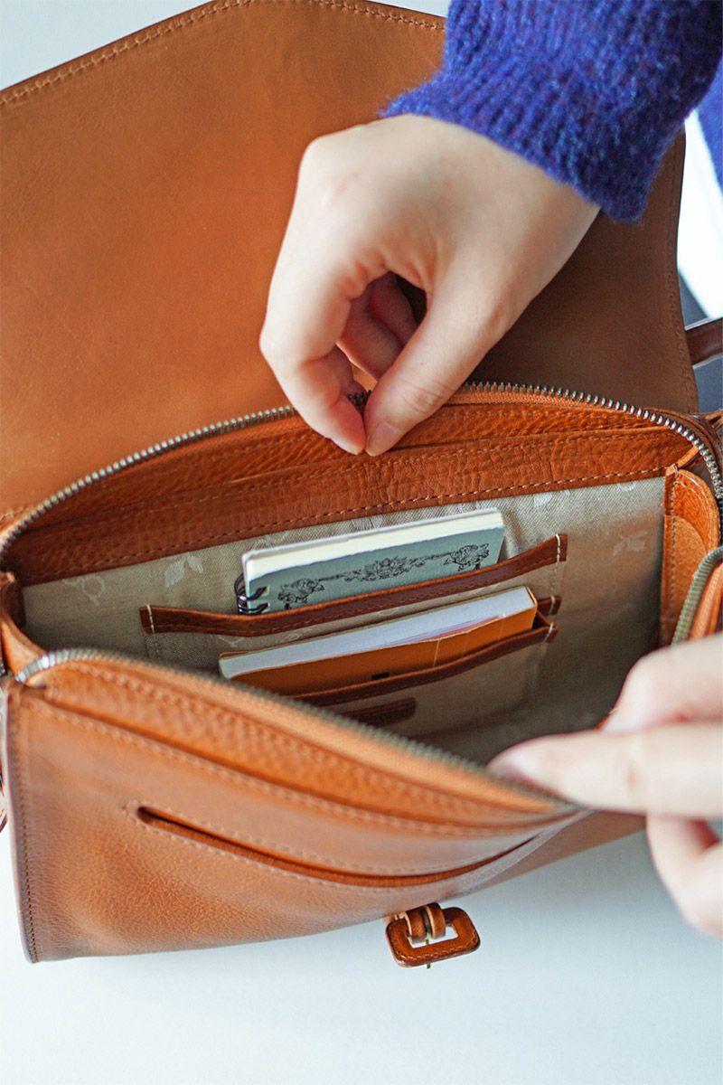 genten ゲンテン Tosca Superiore トスカスペリオーレ ショルダーバッグ 44527