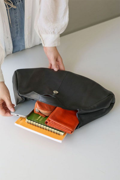 VIA DOAN ヴィア ドアン Zilda ジルダ 扇形手さげバッグ 7769