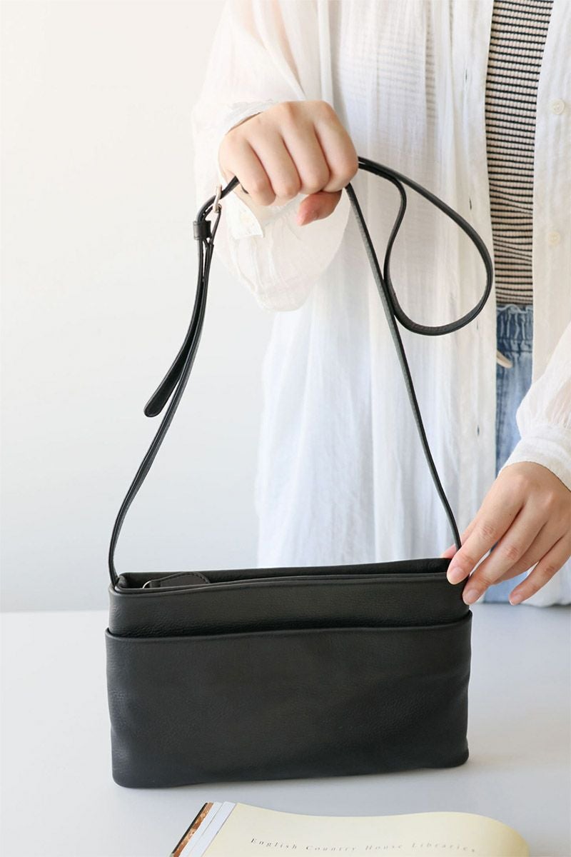 VIA DOAN ヴィア ドアン Zilda ジルダ 薄型ショルダーバッグ 7786