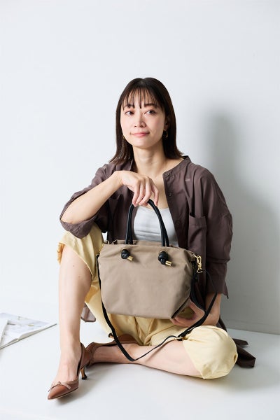 VIOLAd'ORO ヴィオラドーロ BIANCA ビアンカ ノットハンドルトートバッグS V-2174