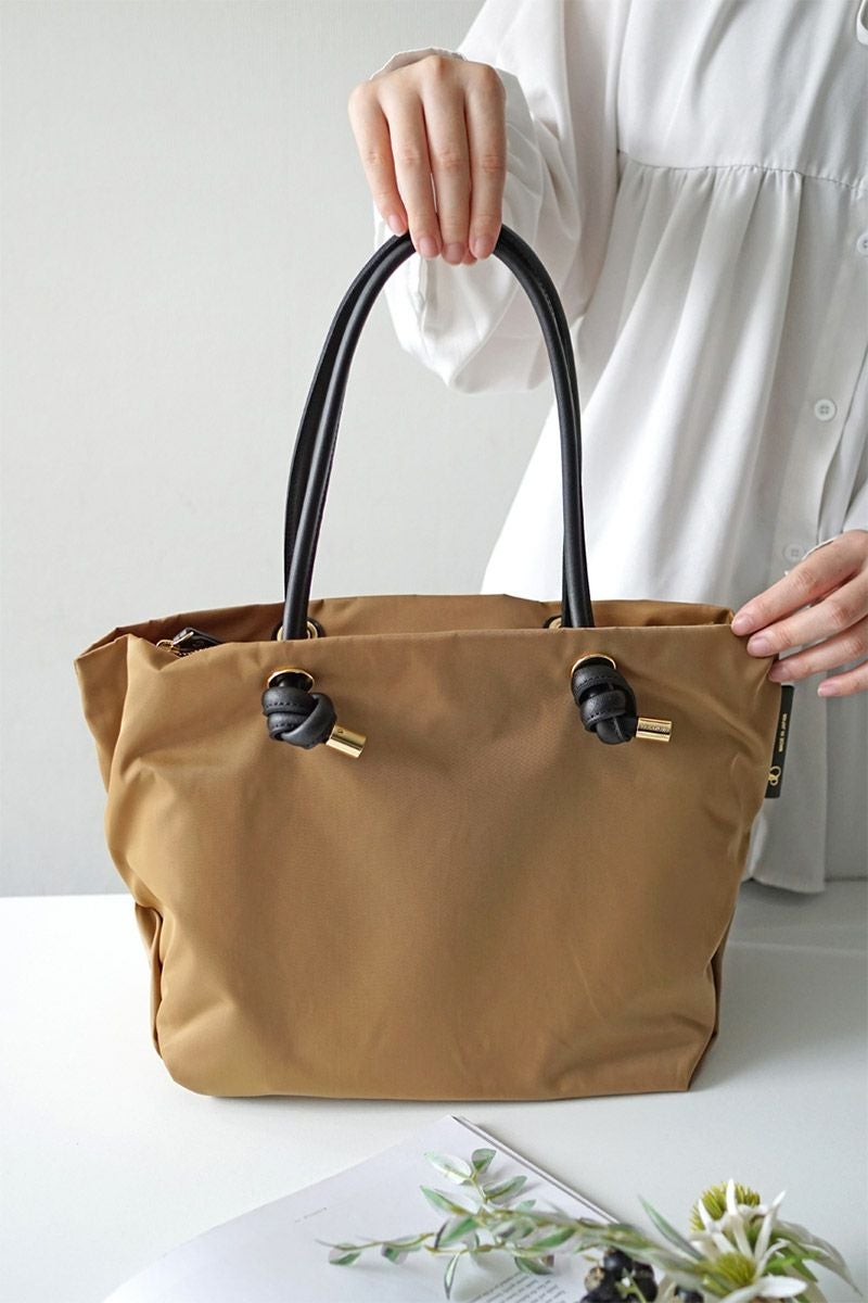 VIOLAd'ORO ヴィオラドーロ BIANCA ビアンカ ノットハンドルトートバッグM V-2175