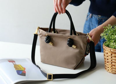 VIOLAd'ORO ヴィオラドーロ BIANCA ビアンカ ノットハンドルトートバッグXS V-2197