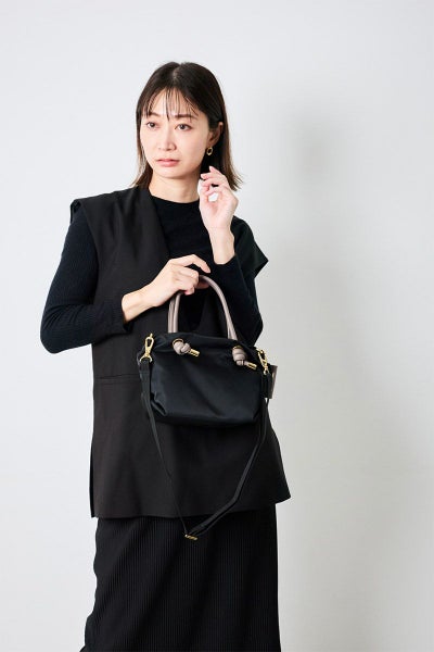 VIOLAd'ORO ヴィオラドーロ BIANCA ビアンカ ノットハンドルトートバッグXS V-2197