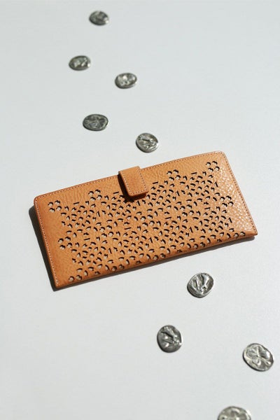 genten ゲンテン Flutter cut work フラッターカットワーク 薄型長財布 49595