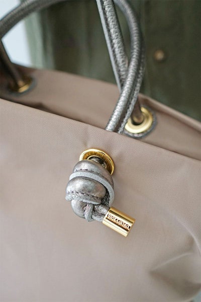 VIOLAd'ORO ヴィオラドーロ BIANCA ビアンカ ノットハンドルトートバッグS V-2224