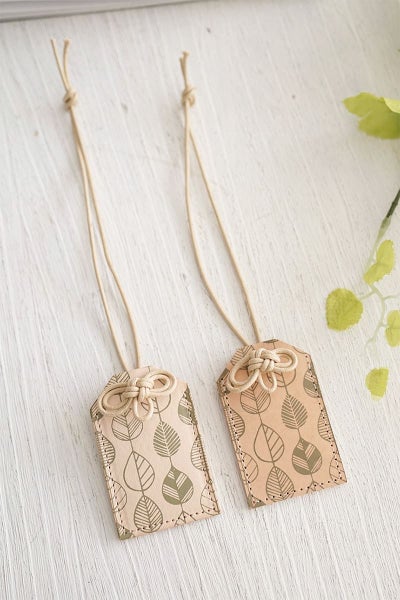 ★ お守り型革チャーム NA-92560