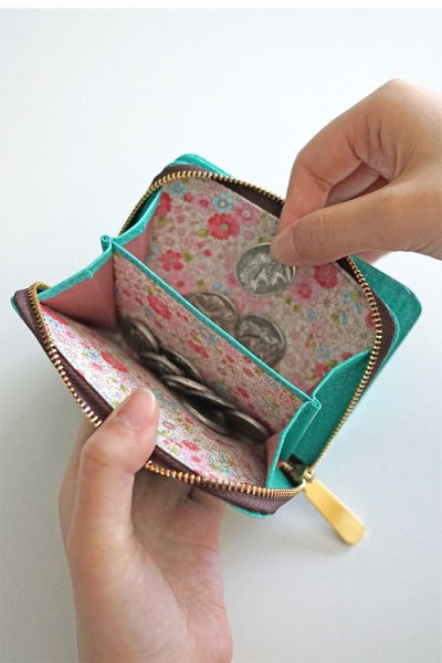 FRAME WORK フレームワーク キトン 小銭入れ付き二つ折り財布 0045001