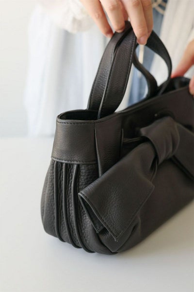 VIA DOAN ヴィア ドアン Zilda ジルダ 手さげバッグ 7776