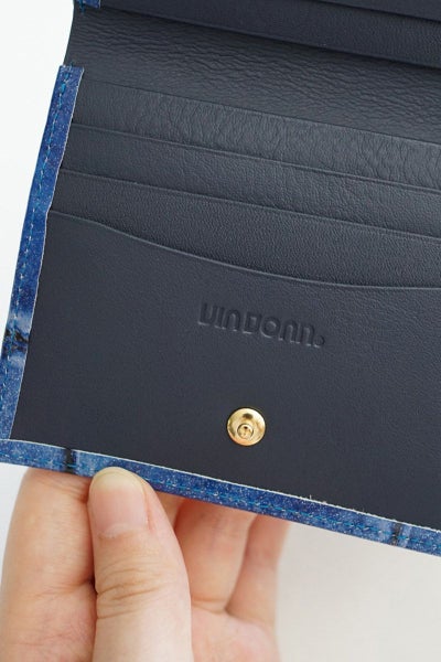 VIA DOAN ヴィア ドアン Large croco ラージクロコ 小銭入れ付き二つ折り財布 969