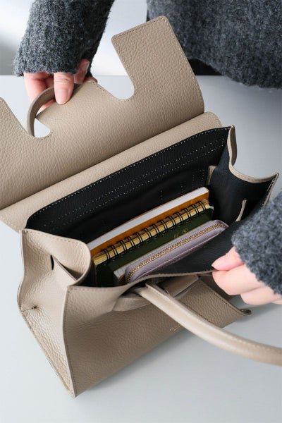 VIOLAd'ORO ヴィオラドーロ TRERO トレロ Wフェイスベルトトートバッグ V-1514