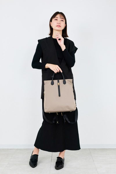 VIOLAd'ORO ヴィオラドーロ BIANCA ビアンカ バックパック V-2264