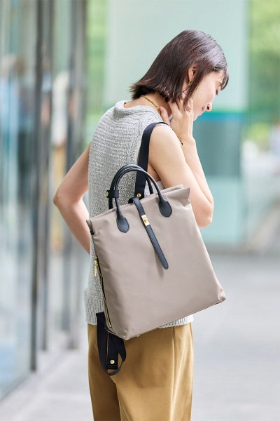 VIOLAd'ORO ヴィオラドーロ BIANCA ビアンカ バックパック V-2264