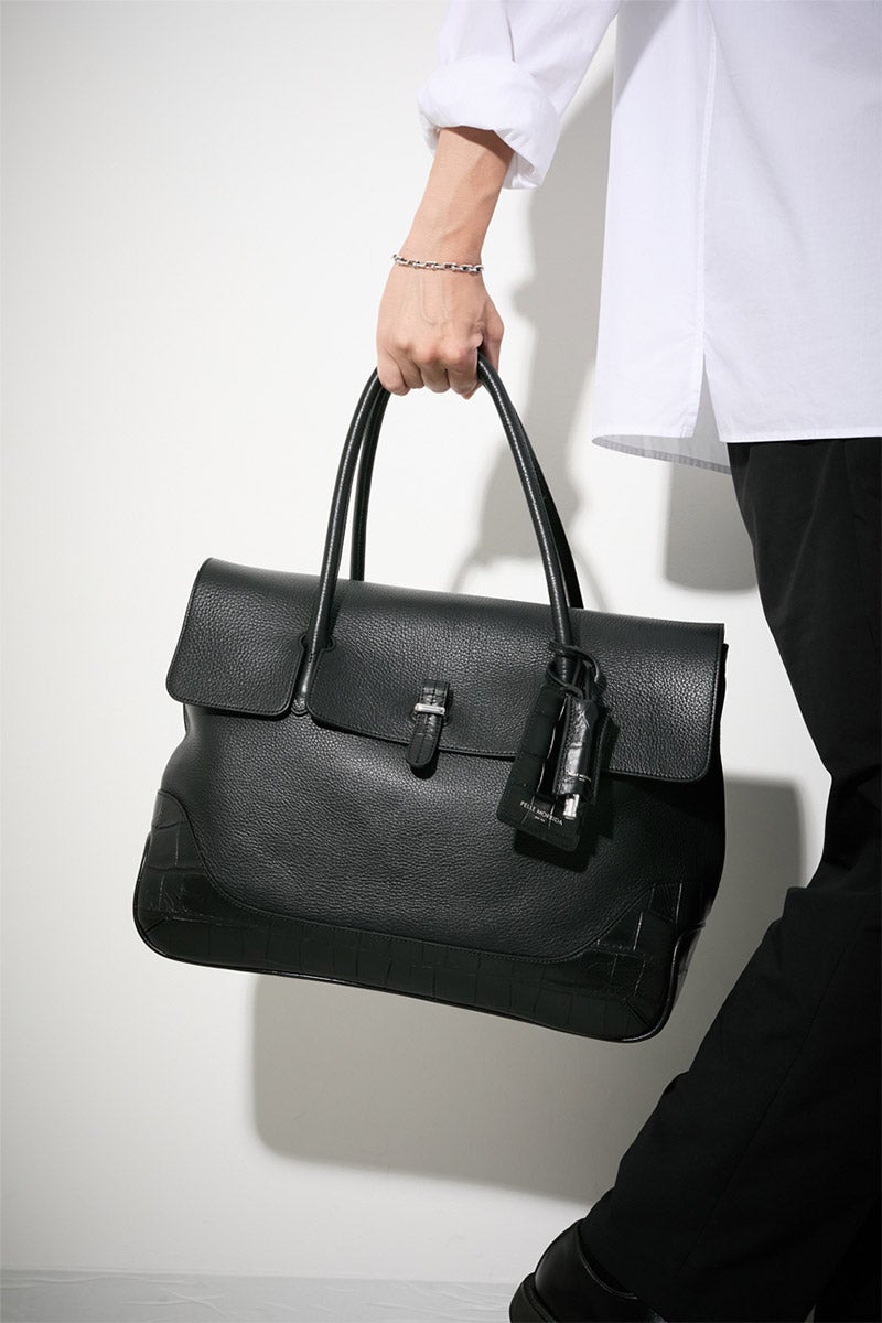 PELLE MORBIDA ペッレモルビダ Maiden Voyage メイデン ボヤージュ （センティーレワン別注モデル） フラップトートバッグ PMO-SOMB055AELE