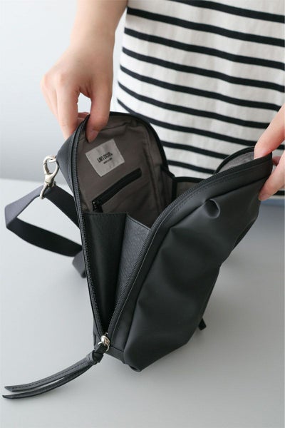 VIA DOAN ヴィア ドアン Pincer パンセ 縦長ミニショルダーバッグ 2307