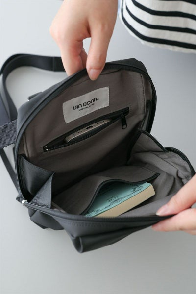 VIA DOAN ヴィア ドアン Pincer パンセ 縦長ミニショルダーバッグ 2307