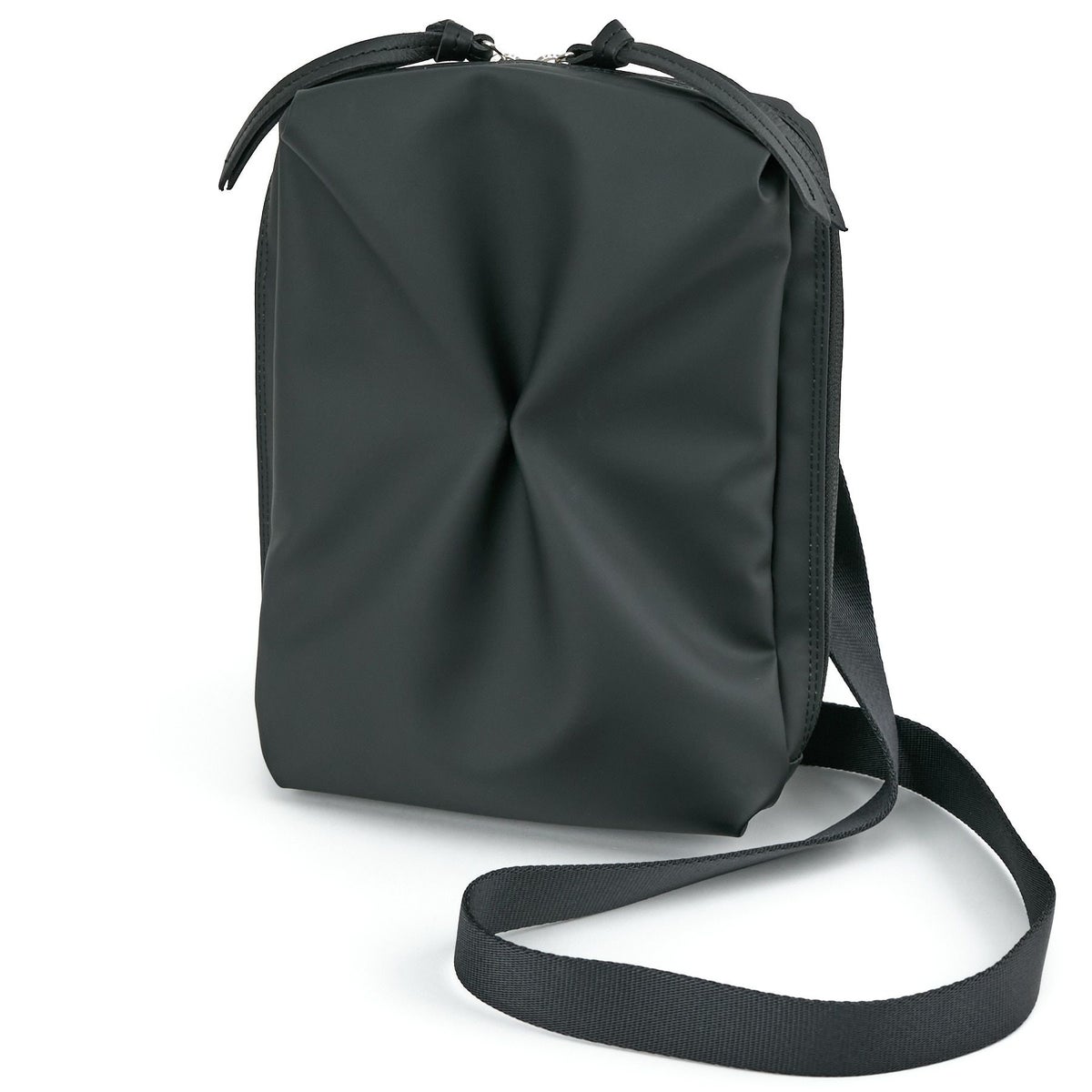 VIA DOAN ヴィア ドアン Pincer パンセ 縦長ミニショルダーバッグ 2307