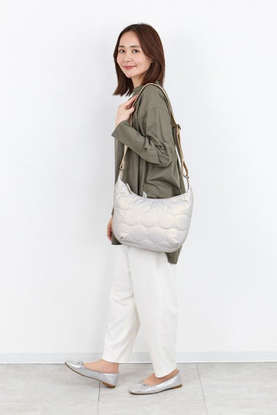 VIA DOAN ヴィア ドアン Parrot パロット 三日月型ショルダーバッグ 1284